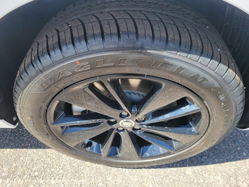 New 2026 Jaguar F-PACE R-Dynamic S image 22