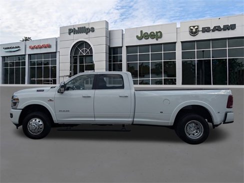 New 2026 RAM 3500 Limited image 7