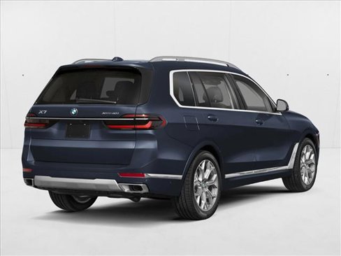 New 2026 BMW X7 xDrive40i w/ Executive Package image 2