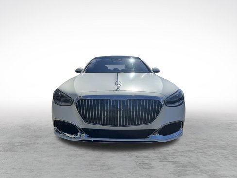 Used 2022 Mercedes-Benz Maybach S 680 4MATIC image 2