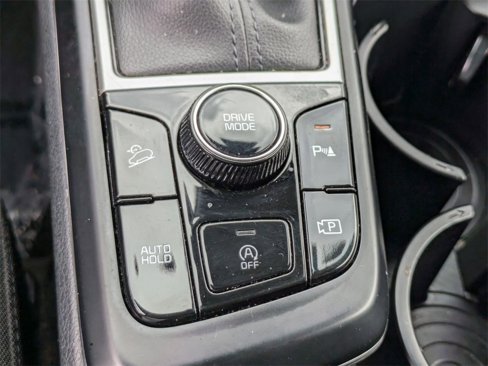 Used 2024 Kia Sportage LX image 19