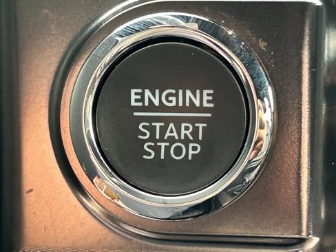 Used 2024 Ford F150 Lariat w/ Equipment Group 502A High image 19