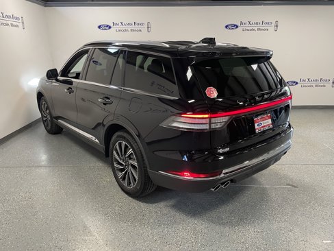 New 2025 Lincoln Aviator AWD w/ Equipment Group 101A image 6