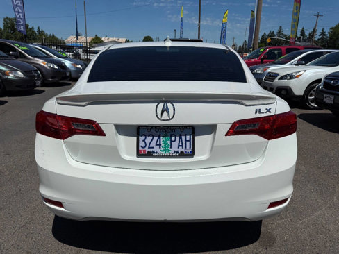 Used 2014 Acura ILX w/ Technology Package image 11