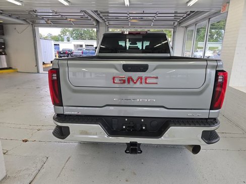 Certified 2024 GMC Sierra 2500 SLT w/ SLT Premium Package image 4