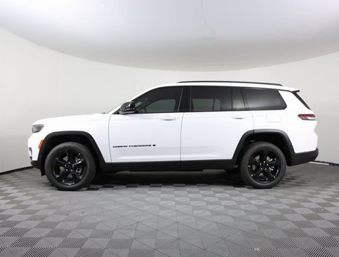 New 2025 Jeep Grand Cherokee L Limited image 6