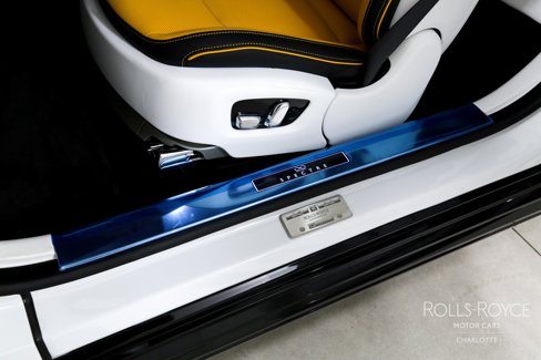New 2025 Rolls-Royce Spectre Black Badge image 22