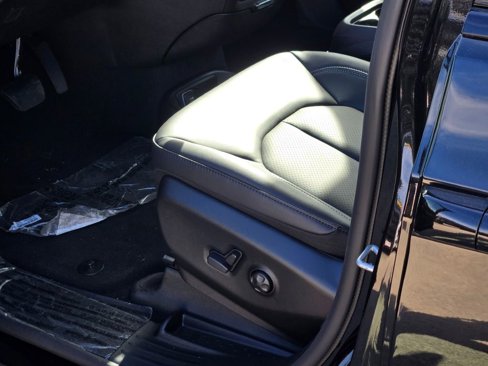 New 2026 Chrysler Pacifica Select image 23