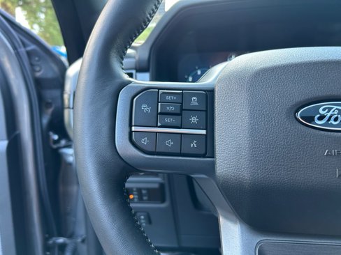 Used 2024 Ford F150 Lariat image 17