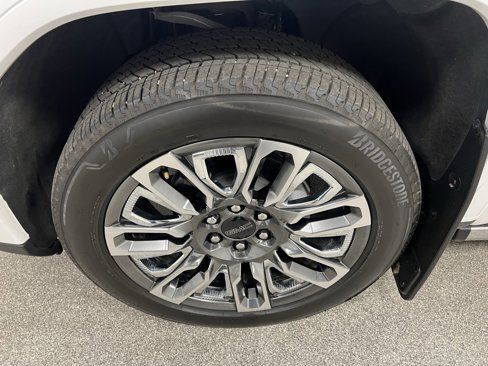 Used 2025 GMC Sierra 1500 Denali Ultimate image 18