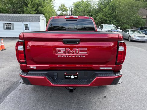 New 2025 GMC Canyon Elevation w/ Technology Package image 4