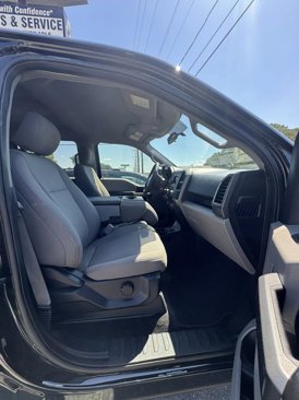 Used 2018 Ford F150 XLT w/ Trailer Tow Package image 14