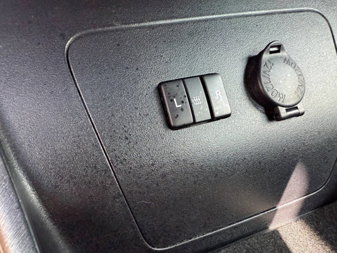 Used 2015 Toyota Prius Four image 21