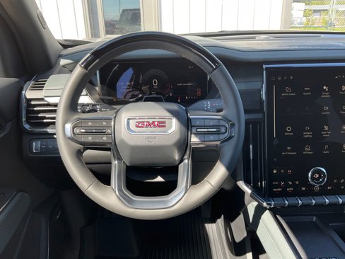 New 2026 GMC Acadia AT4 w/ Super Cruise Package image 4