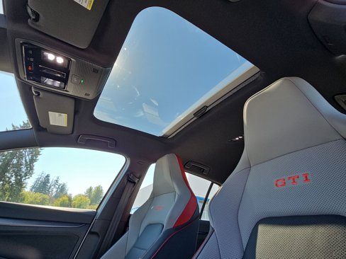 New 2025 Volkswagen GTI Autobahn image 22