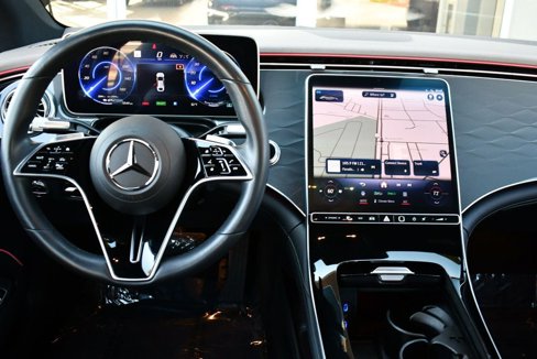 Used 2023 Mercedes-Benz EQS 450+ Sedan image 48