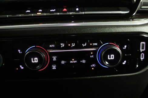 Used 2022 Chevrolet Silverado 1500 LT image 37