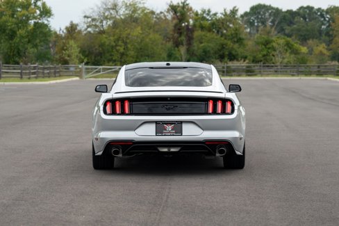 Used 2019 Ford Mustang Coupe w/ Black Accent Package image 15