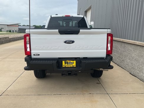 New 2025 Ford F350 XL image 5