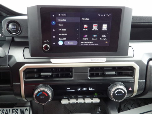 Used 2024 Toyota Tacoma SR image 22