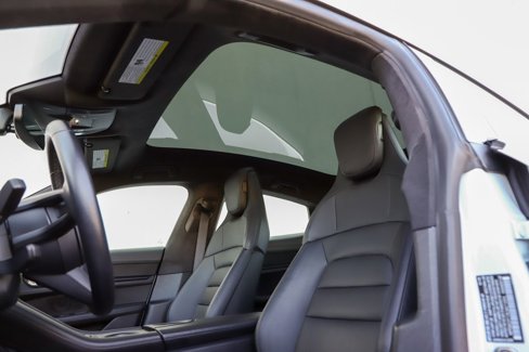 Used 2020 Porsche Taycan Turbo image 8