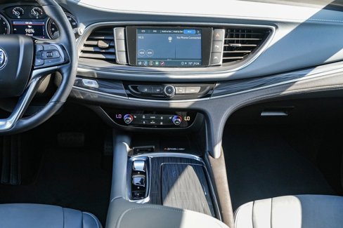 Used 2022 Buick Enclave Essence w/ Experience Buick Package image 12