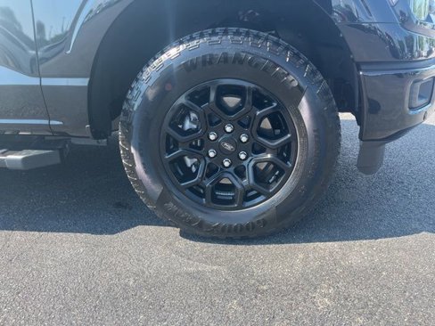 Used 2025 Ford F150 XLT w/ Equipment Group 302A MID image 5