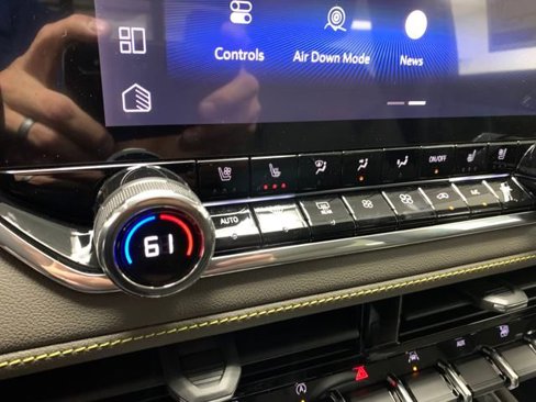 New 2026 Chevrolet Colorado ZR2 w/ Technology Package image 52