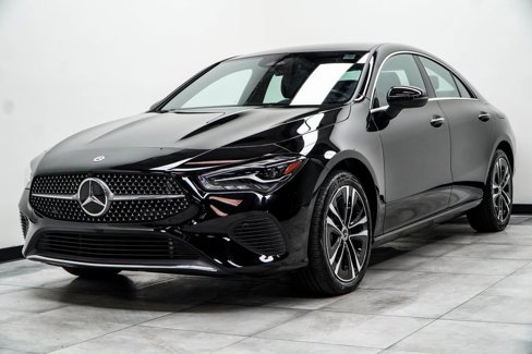 Used 2025 Mercedes-Benz CLA 250 w/ Exclusive Package image 6