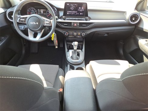 Used 2022 Kia Forte LXS image 10