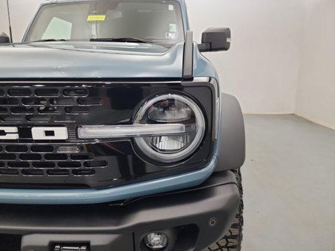 Used 2023 Ford Bronco Wildtrak image 37