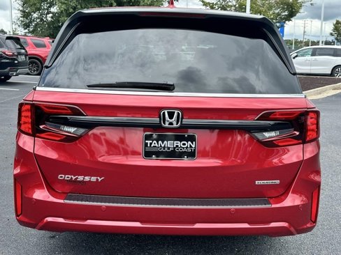 New 2026 Honda Odyssey Touring image 4