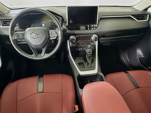 Used 2025 Toyota RAV4 LE image 16
