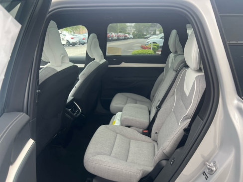 New 2025 Volvo EX90 Ultra image 28