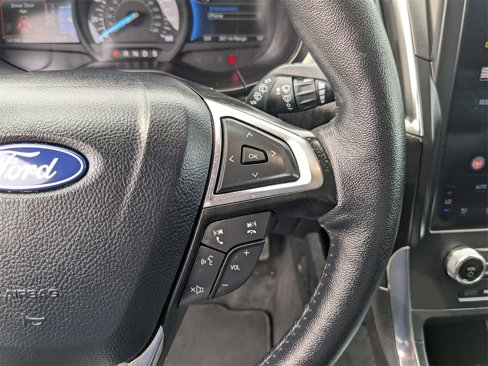 Used 2024 Ford Edge Titanium image 20