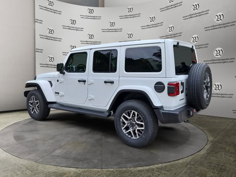 New 2025 Jeep Wrangler Sahara image 3
