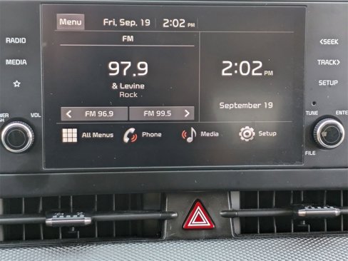 Used 2024 Kia Sportage LX image 18