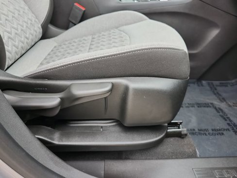Certified 2024 Chevrolet Equinox LS w/ Driver Confidence II Package image 20