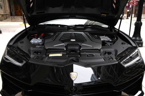 Used 2024 Lamborghini Urus S image 23