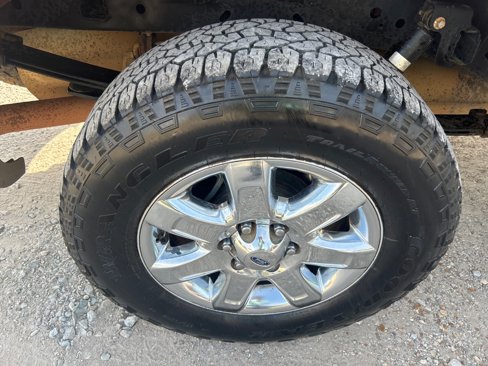 Used 2013 Ford F150 Lariat w/ Lariat Chrome Pkg image 23