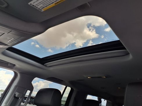 Used 2020 GMC Yukon XL Denali image 11
