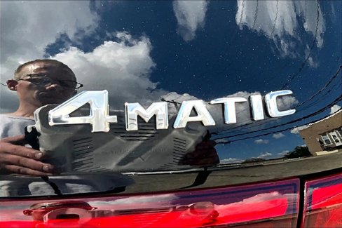 Used 2021 Mercedes-Benz GLB 250 4MATIC image 7