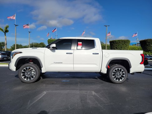 New 2025 Toyota Tundra Limited image 7