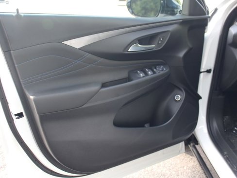 New 2025 Buick Envista Sport Touring w/ Convenience I Package image 9