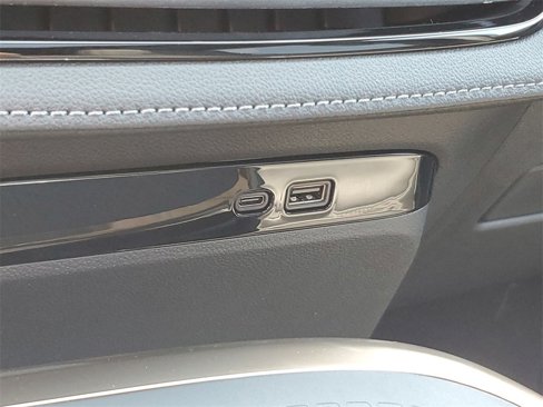 New 2026 Buick Enclave Avenir image 36