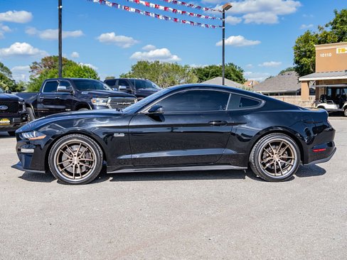 Used 2020 Ford Mustang GT Premium w/ GT Performance Package image 8