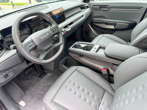 New 2026 Kia EV9 Wind image 14