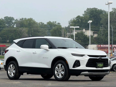 Used 2022 Chevrolet Blazer LT image 2