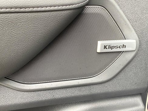 New 2025 Nissan Armada SL w/ Captain's Chari Seat Package image 27
