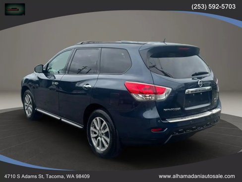 Used 2015 Nissan Pathfinder SV w/ Cargo Package image 4